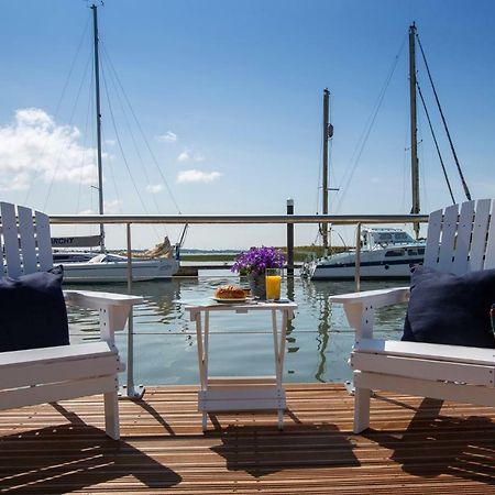 Samphire Ark 900 Hotell Emsworth Exteriör bild