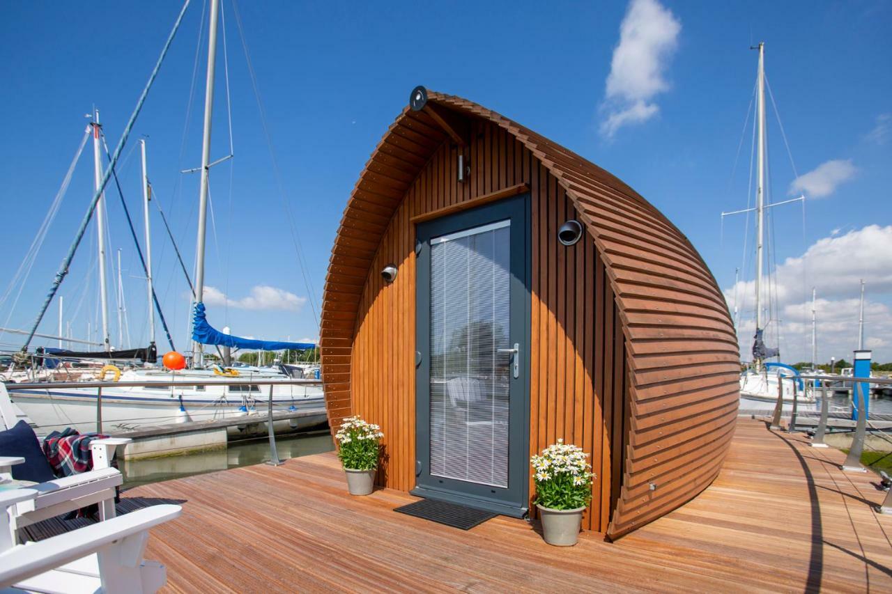 Samphire Ark 900 Hotell Emsworth Exteriör bild