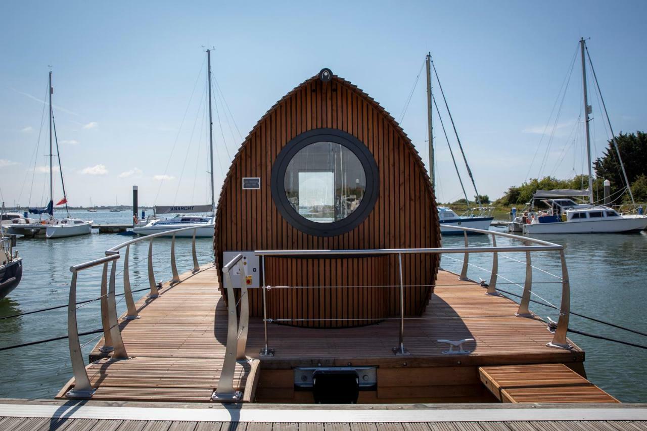 Samphire Ark 900 Hotell Emsworth Exteriör bild